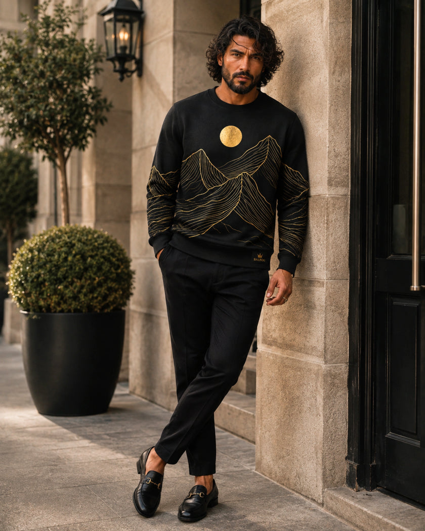 golden-summit-sweatshirt-black-model-wear-webp